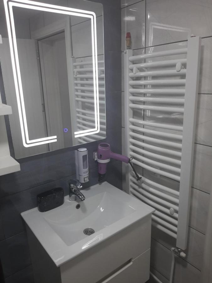 Adrijana 2 Apartmani Vrnjacka Banja Luaran gambar