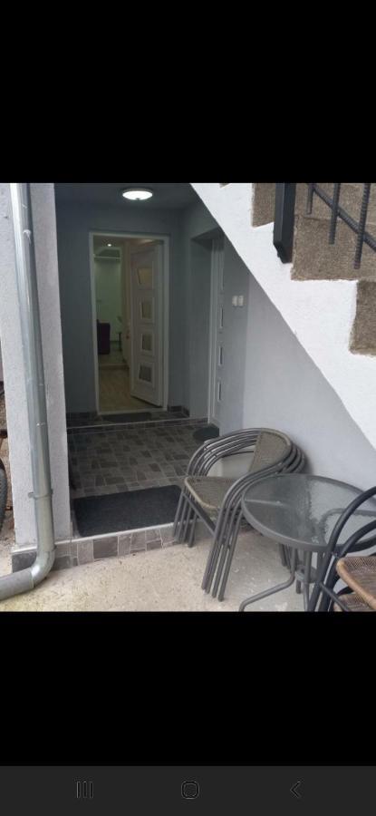 Adrijana 2 Apartmani Vrnjacka Banja Luaran gambar